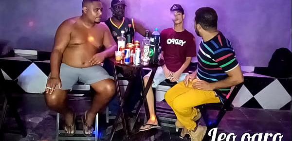  Sigam as normas de segurança,público reduzido,Baile de Carnaval 190220 A putaria vai rolar solta na boate em Anchieta Rj (Bárbara Lioness Universo Amador)